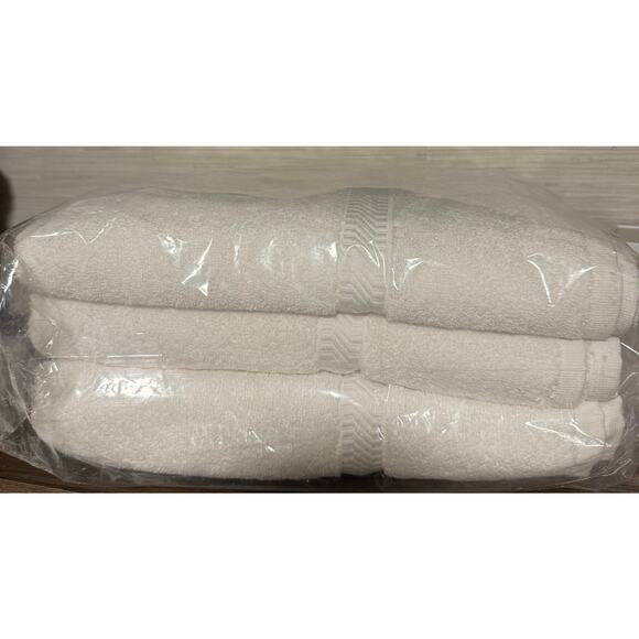 Unbranded Other - Three (3) Gold Crest 27 x 54 White Bath Towels